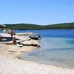 Apartman With Parking Space - 18045 *