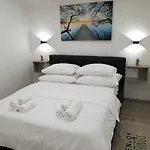 With Parking Space - 18045 Apartman *