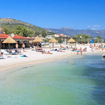 With Parking Space - 18045 Apartman Trogir