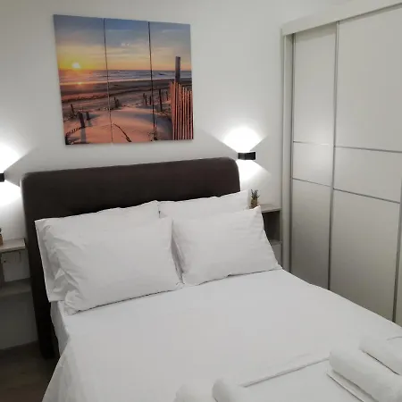 With Parking Space - 18045 Apartment Trogir