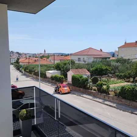 With A Parking Space - 24060 Apartment Trogir