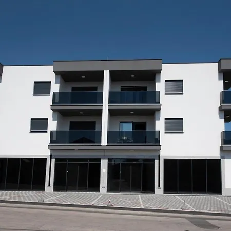 With A Parking Space - 24060 Apartment *
