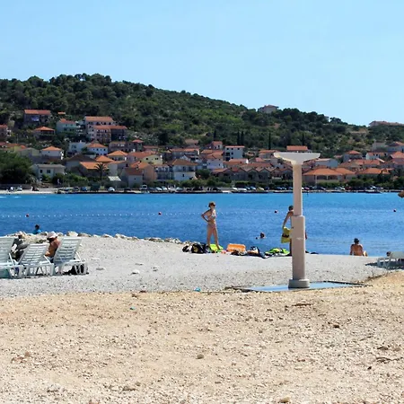 Apartment With A Parking Space - 24060 Trogir