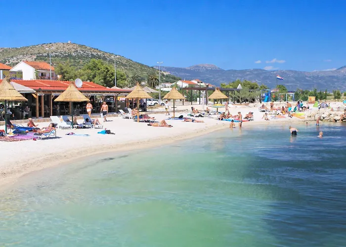 With Parking Space - 18045 Appartement Trogir