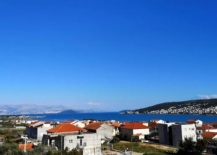 With Parking Space - 18045 Appartement Trogir