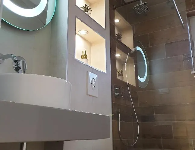 Apartament With Parking Space - 18045 *